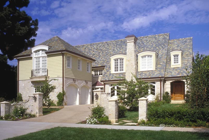 Her Closet project by B David Levine, view 7